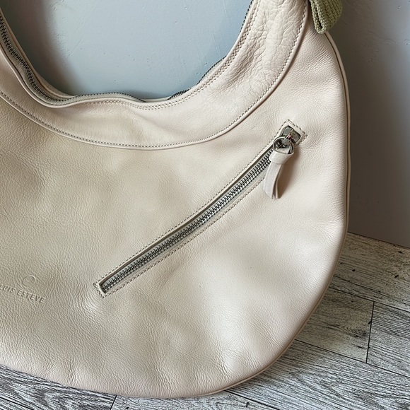 Luis Esteve Leather Hobo Bag Made in Spain EUC - Picture 3 of 15